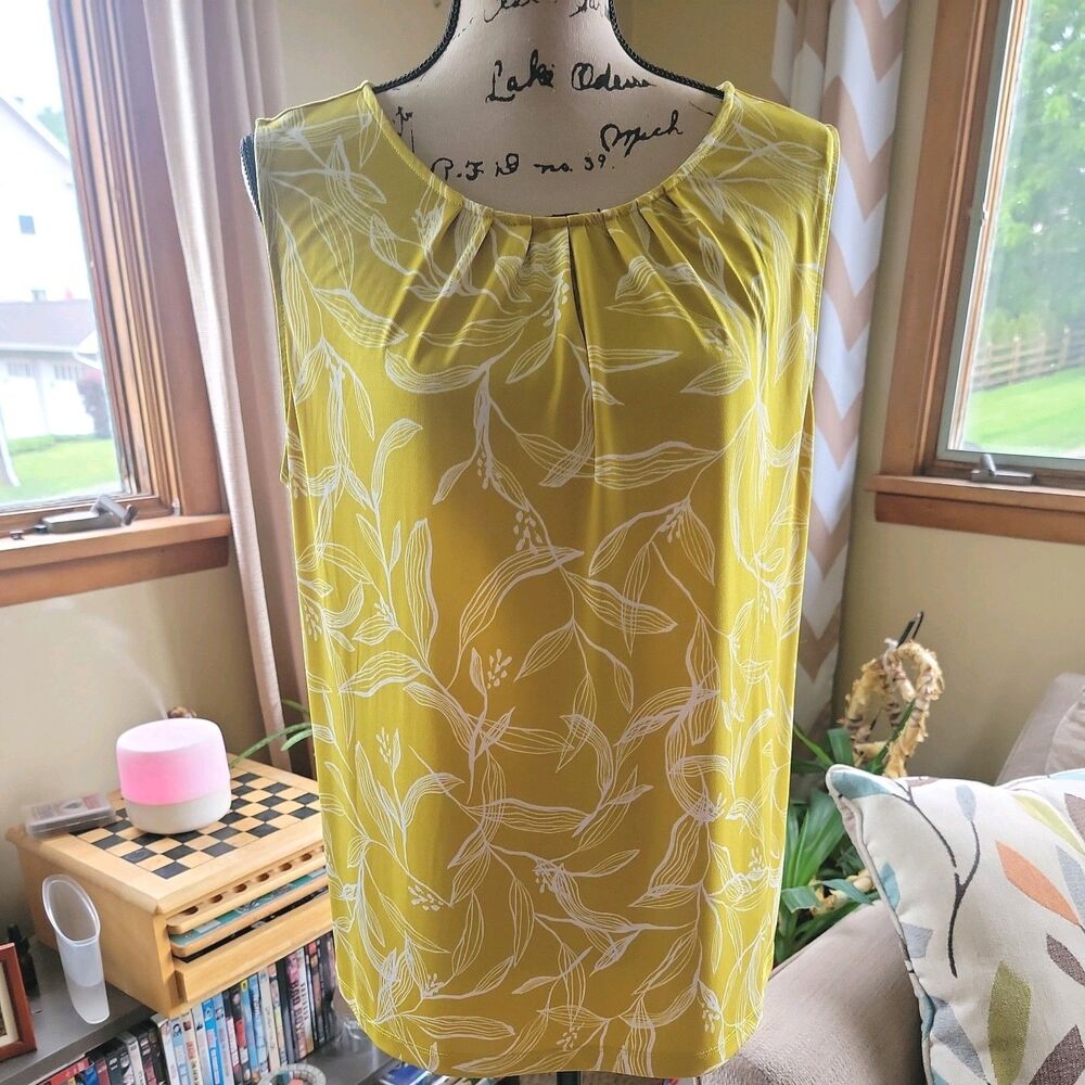 Ann Taylor Factory Mustard Yellow Sleeveless Floral Print Blouse Dize XL Summer